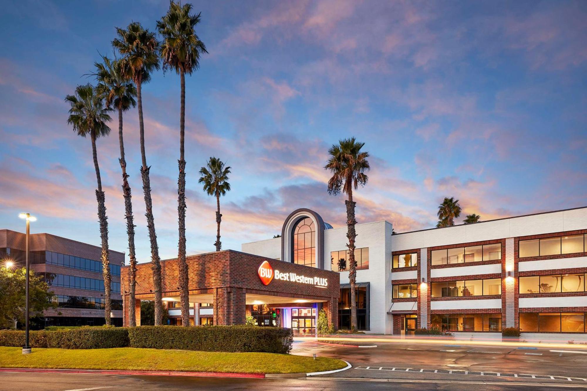 Best Western Plus Meridian Inn & Suites, Anaheim-Orange Exterior foto