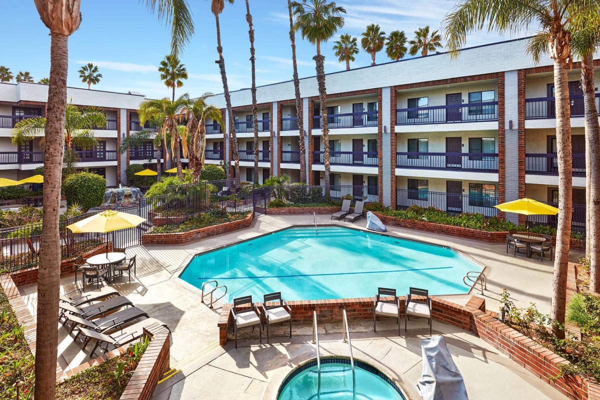 Best Western Plus Meridian Inn & Suites, Anaheim-Orange Exterior foto